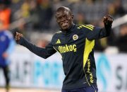 Kante Rendah Hati, Jurnalis Arab Rela Terbang ke Turki demi Nonton Debutnya di Fenerbahce